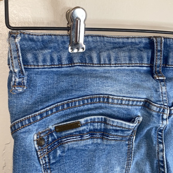 🌟Celebrity Pink skinny jeans! - Picture 7 of 9